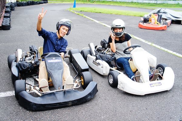 栃木・鬼怒川のグランデ・イソーラでサーキットの風になろう！