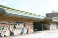 年3回の本場所が行われる両国国技館や、普段入れないような稽古部屋まで見学も可能です。