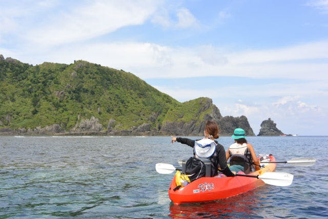 石垣島アウトドアガイドMUSUBIは、沖縄県石垣島にてカヤックツアーを開催しています。