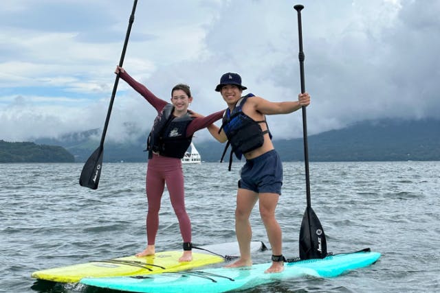 【山梨・山中湖・SUP】インストラクター同行！富士山を望むSUPクルージング♪