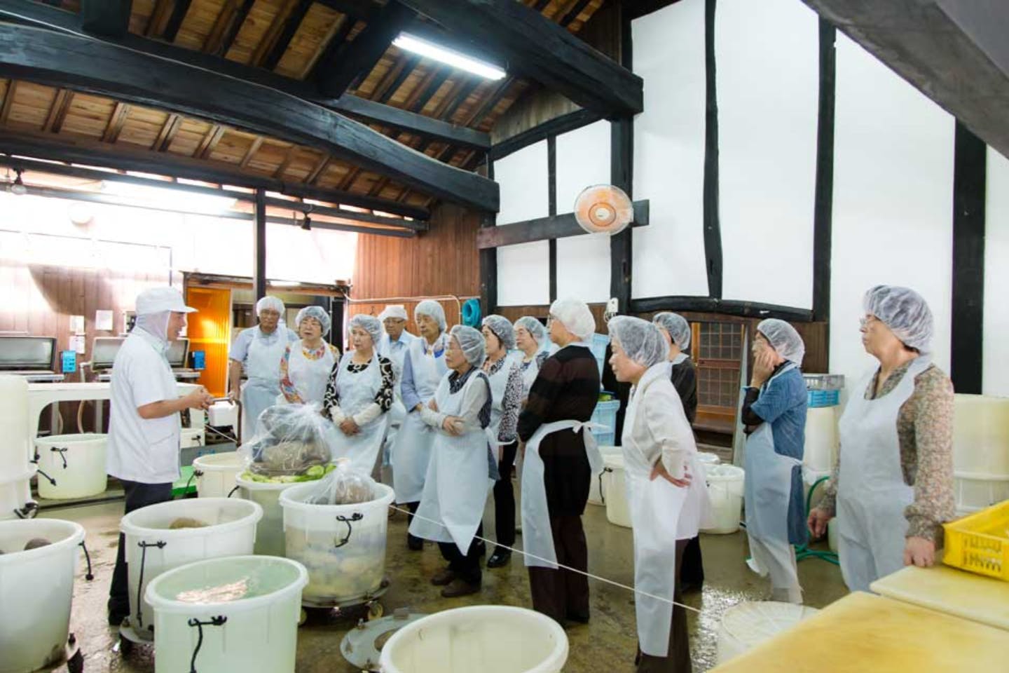 【山口・岩国・工場見学】うれしい甘酒スムージ―とお土産付き！城下町の商家で漬物工場見学を楽しもう
