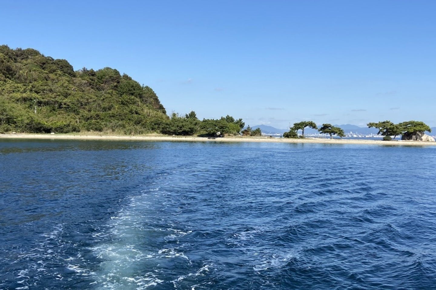 【広島県・広島市・クルージング】宮島クルーズ・上陸1時間グランドプリンスホテル発