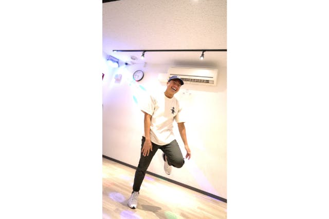 【東京・新宿・ダンス】＜未経験者・初心者限定＞エンタメの街・新宿でシャッフルダンス体験！